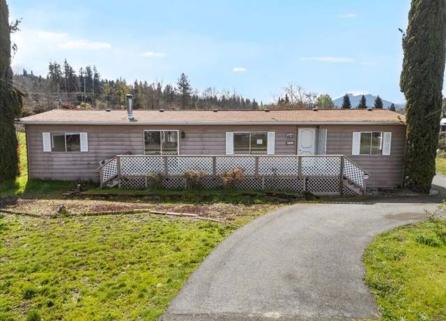 Property at 829 W West Harbeck Rd, Grants Pass, OR 97527, 2 beds, 2 baths