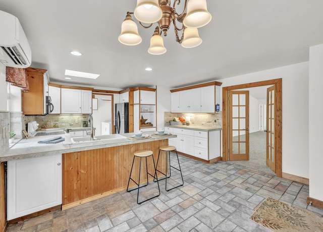 Property at 16506 Sprague Loop, La Pine, OR 97739, 3 beds, 2 baths