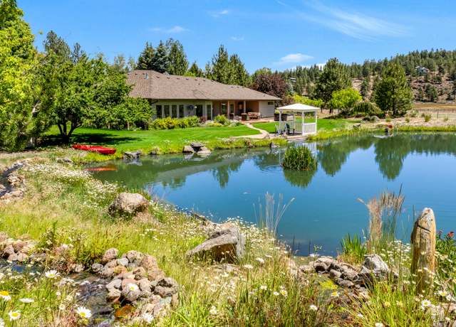 Property at 69015 Barclay Ct, Sisters, OR 97759, 3 beds, 3 baths