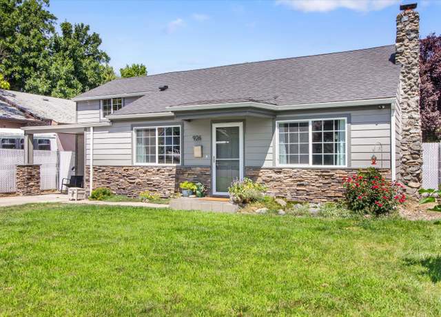Property at 926 Murray Ave, Medford, OR 97501, 3 beds, 2 baths