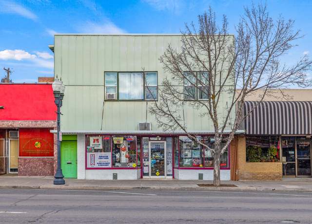 Property at 1023 Main St, Klamath Falls, OR 97601, 5 beds, 4.5 baths