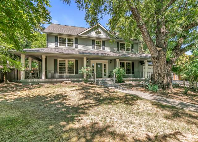Property at 245 Jackson Creek Dr, Jacksonville, OR 97530, 4 beds, 3 baths