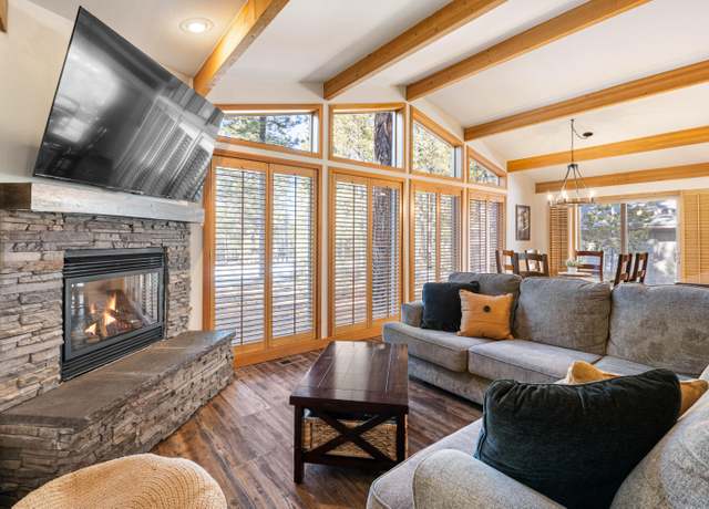 Property at 57123 Jay Ln #4, Sunriver, OR 97707, 3 beds, 3 baths