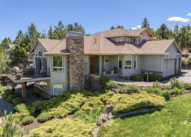 Property at 19635 Clear Night Dr, Bend, OR 97702, 5 beds, 4.5 baths