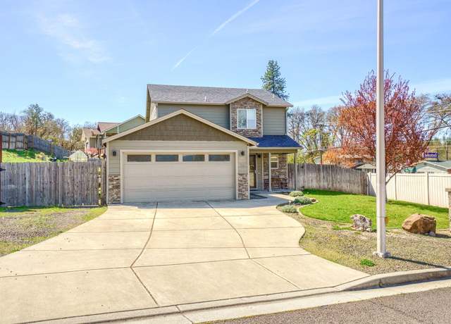Property at 70 Cindy Way, Shady Cove, OR 97539, 3 beds, 2.5 baths