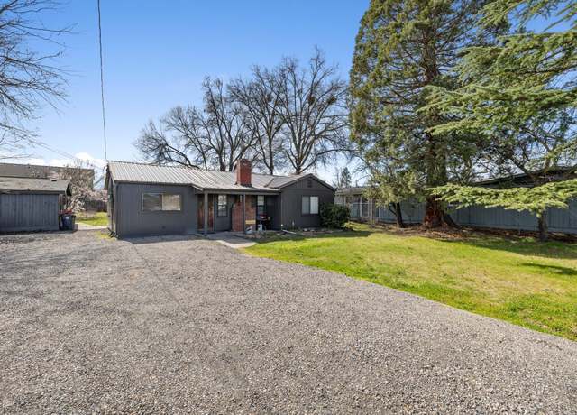 Property at 2058 Roberts Rd, Medford, OR 97504, 3 beds, 1 bath