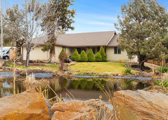 Property at 65050 92nd St, Bend, OR 97703, 3 beds, 2 baths