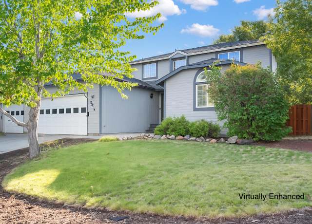 Property at 2917 SW 37th Ct, Redmond, OR 97756, 4 beds, 3.5 baths
