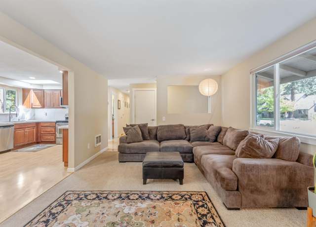 Property at 60939 Amethyst St, Bend, OR 97702, 3 beds, 2 baths