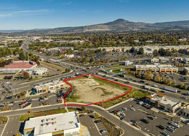 Property at 0 Rossanley Dr Unit D, Medford, OR 97501