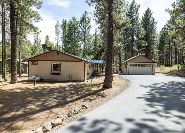 Property at 16925 Downey Rd, Bend, OR 97707, 3 beds, 2 baths