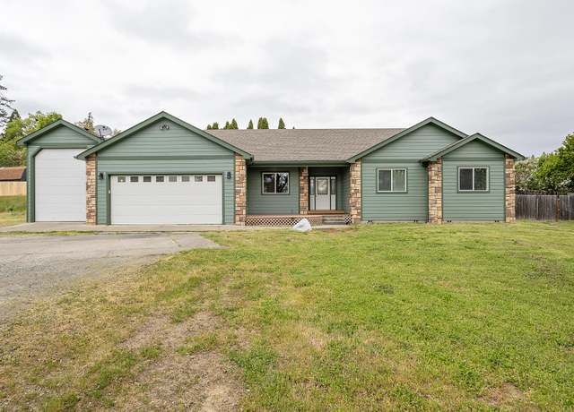 Property at 1634 NW F St, Grants Pass, OR 97526, 3 beds, 2.5 baths