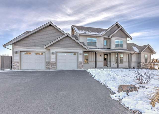 Property at 344 NW Saddle Ridge Loop, Prineville, OR 97754, 5 beds, 3 baths