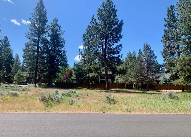 Property at 713 E Tyler Ave #60, Sisters, OR 97759