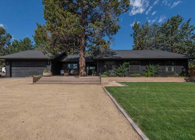 Property at 64141 Tumalo Rim Dr, Bend, OR 97703, 4 beds, 2 baths