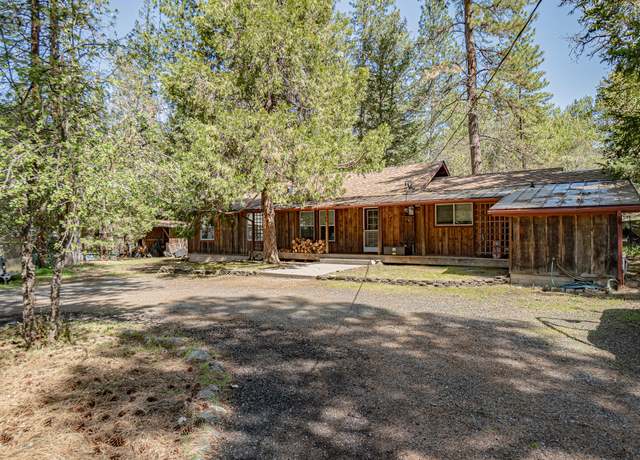 Property at 1724 Foots Creek R Fork Rd, Gold Hill, OR 97525, 2 beds, 1 bath