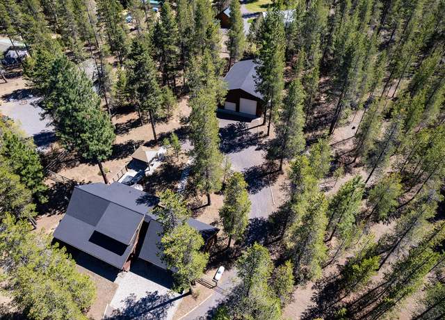 Property at 16087 Lava Dr, La Pine, OR 97739, 3 beds, 2 baths