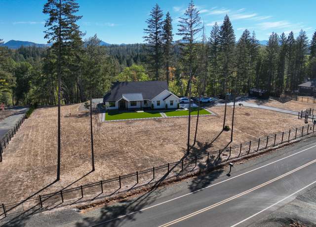 Property at 1222 Ellison Loop, Merlin, OR 97532, 3 beds, 2.5 baths