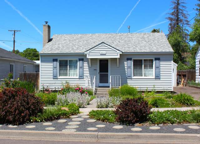 Property at 2317 Vine Ave, Klamath Falls, OR 97601, 2 beds, 1 bath