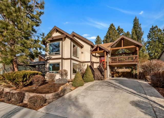 Property at 2376 NW Summerhill Dr, Bend, OR 97703, 3 beds, 2.5 baths