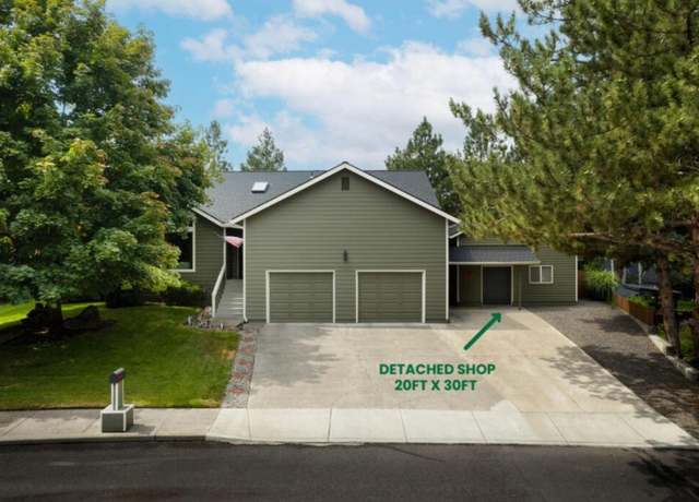Property at 1045 NE Francis Ct, Bend, OR 97701, 3 beds, 2.5 baths