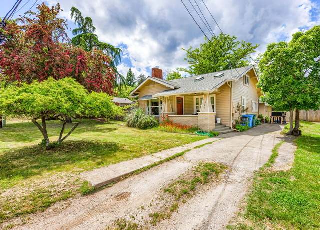 Property at 303 Palm Ave, Ashland, OR 97520, 3 beds, 1 bath