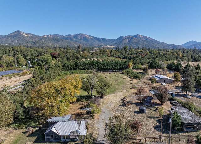 Property at 12019 Williams Hwy, Grants Pass, OR 97527