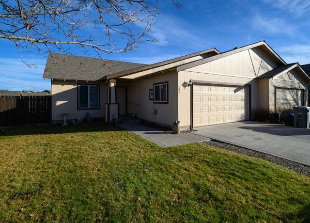 Property at 837 SE Kierra Pl, Madras, OR 97741, 3 beds, 2 baths