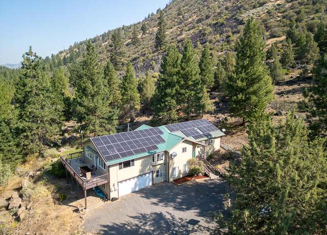 Property at 12129 Old Fort Rd, Klamath Falls, OR 97601, 4 beds, 3 baths