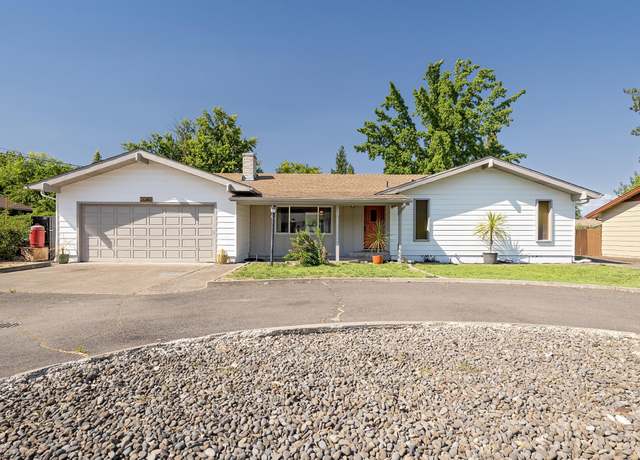 Property at 2080 Alamar St, Medford, OR 97501, 3 beds, 2 baths