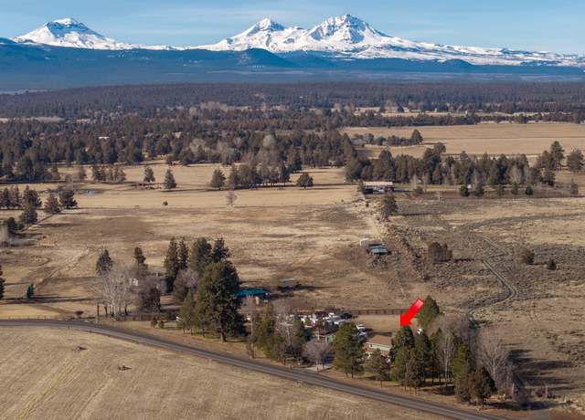 Property at 19210 Pinehurst Rd, Bend, OR 97703, 4 beds, 2 baths