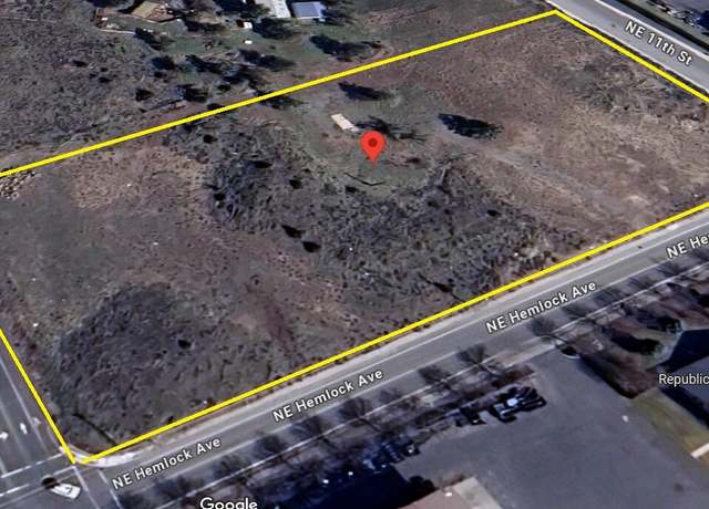 Property at 1005 NE Hemlock Ave, Redmond, OR 97756
