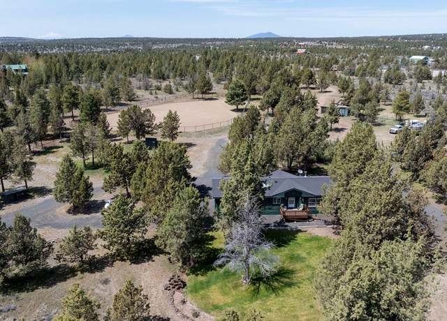Property at 10303 SE View Top Ln, Prineville, OR 97754, 3 beds, 2 baths