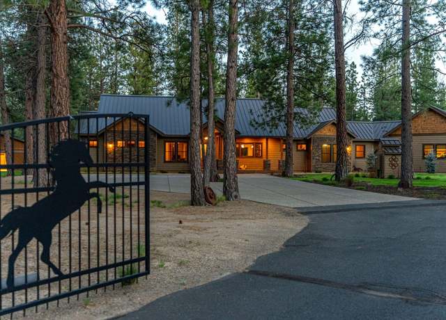 Property at 69255 Crooked Horseshoe Rd, Sisters, OR 97759, 3 beds, 3 baths