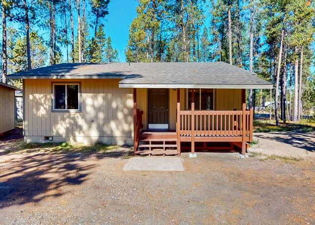 Photo of 17317 Golden Eye Dr, Bend, OR 97707