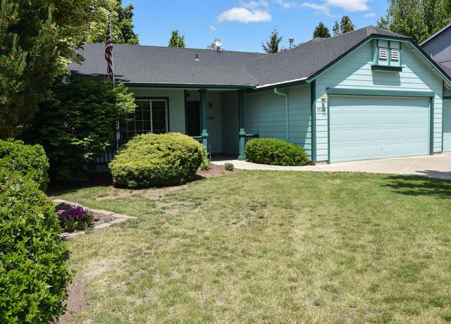Property at 1545 NW Spruce Pl, Redmond, OR 97756, 3 beds, 2 baths