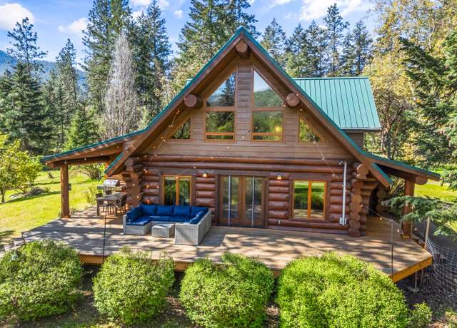 Property at 233 Thompson Creek Rd, Applegate, OR 97530, 3 beds, 2.5 baths