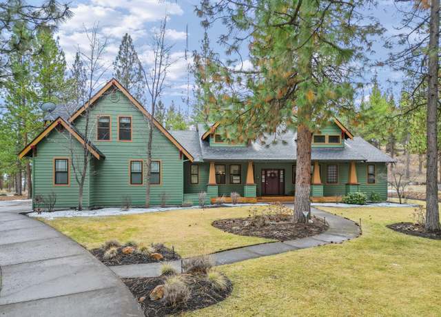 Property at 2925 NW Meldrum Ct, Bend, OR 97703, 4 beds, 3.5 baths