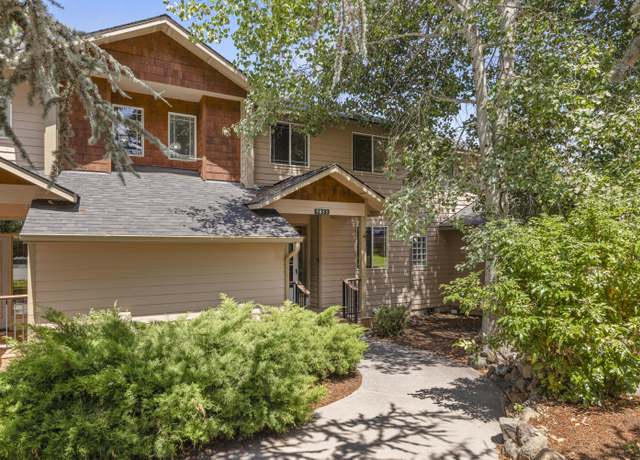 Property at 5053 Falcon Dr, Klamath Falls, OR 97601, 3 beds, 2.5 baths