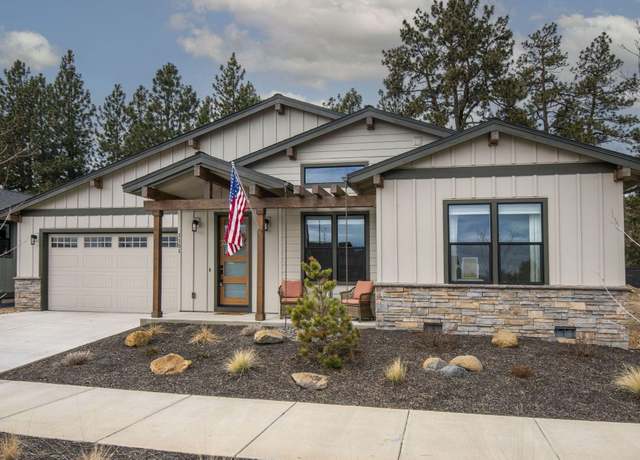 Property at 1151 N Jantzen Ct, Sisters, OR 97759, 3 beds, 2 baths