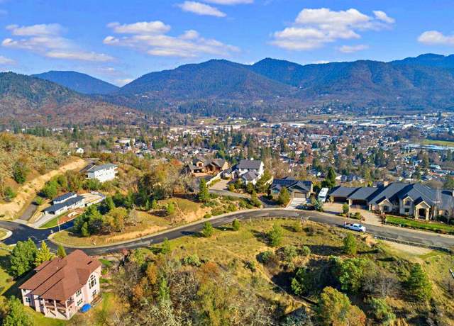 Property at 1172 NW Starlite Pl, Grants Pass, OR 97526