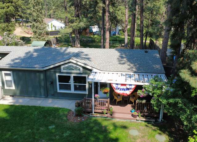 Property at 18944 Choctaw Rd, Bend, OR 97702, 4 beds, 2 baths