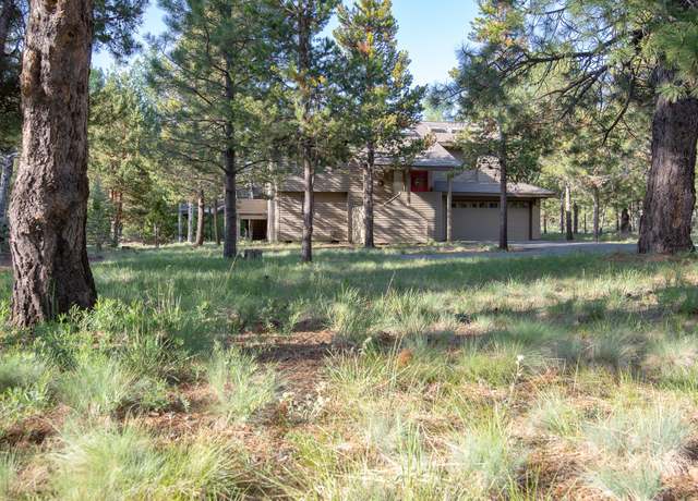 Property at 17916 Sandtrap Ln #3, Sunriver, OR 97707, 3 beds, 2.5 baths