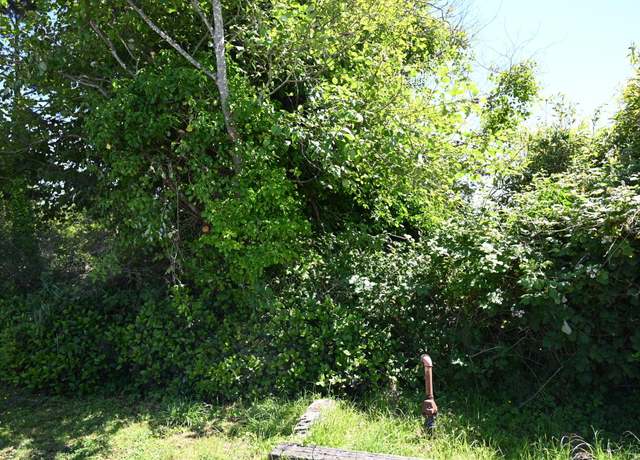 Property at Sea View Bk 15 - Coral St Lot 14-34, Rockaway Beach, OR 97136