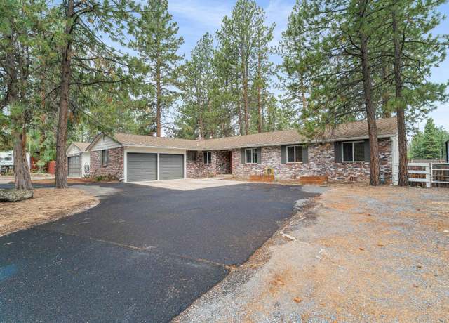 Property at 60889 Parrell Rd, Bend, OR 97702, 3 beds, 2.5 baths