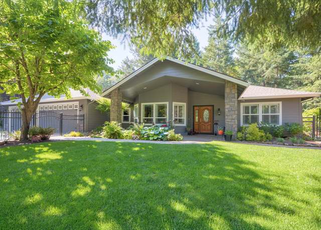 Property at 243 Daleo Dr, Grants Pass, OR 97527, 3 beds, 2.5 baths