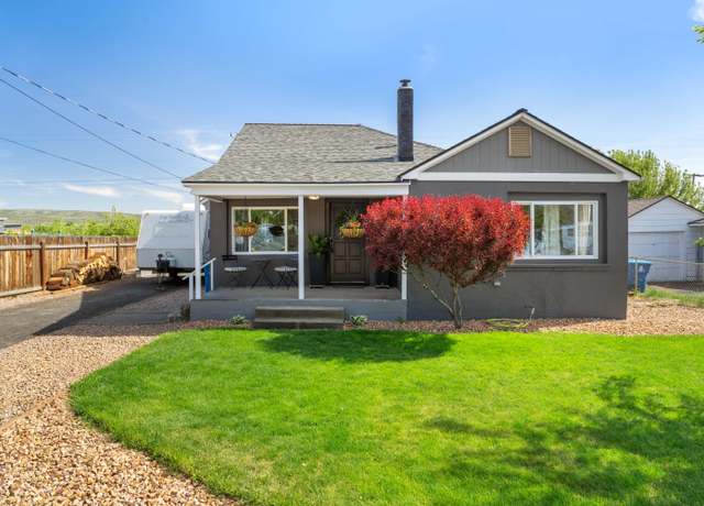 Property at 1550 SE 2nd St, Prineville, OR 97754, 3 beds, 1 bath