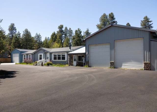 Property at 15575 Pinedale Ct, La Pine, OR 97739, 3 beds, 2 baths