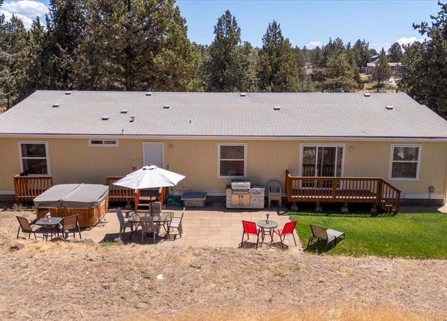 Property at 13812 SW Canyon Dr, Terrebonne, OR 97760, 3 beds, 2 baths