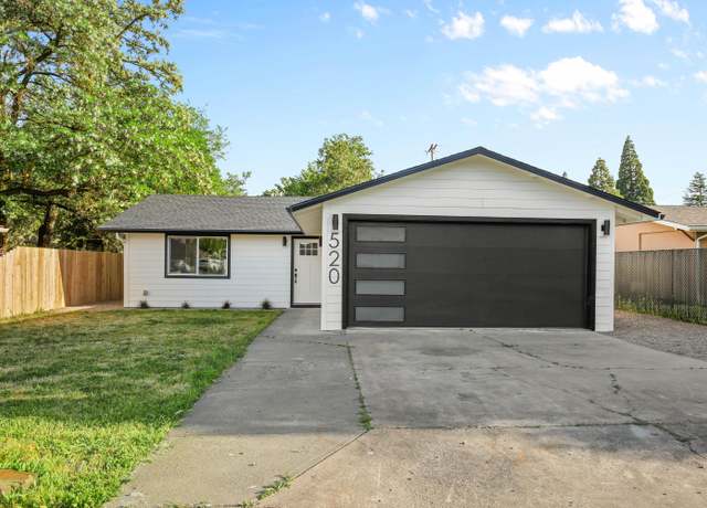 Property at 520 Grand Ave, Central Point, OR 97502, 3 beds, 1 bath